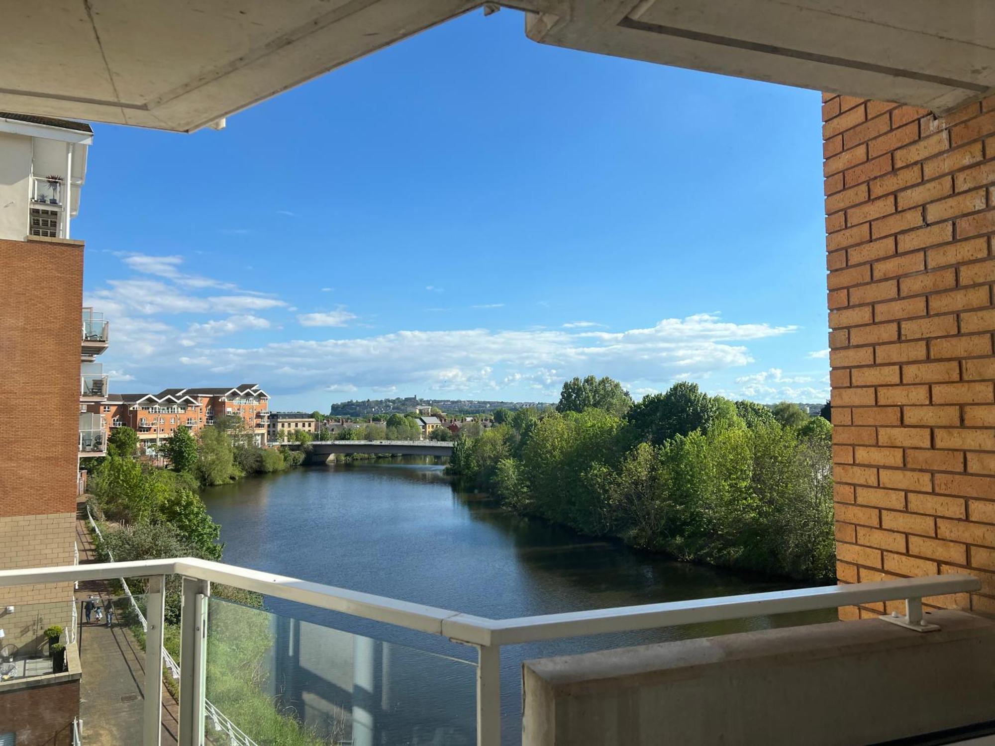 Cosy Apartment Cardiff Bay 5 Mins To Centre Luaran gambar